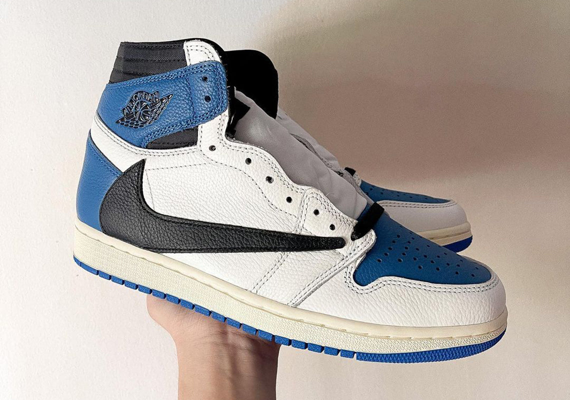 Jordan 1 Retro High OG Fragment x Travis Scott