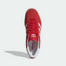 Load image into Gallery viewer, Adidas Gazelle - Red
