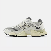 Load image into Gallery viewer, New Balance 9060 - Castlerock
