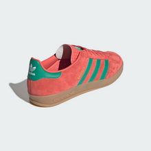 Load image into Gallery viewer, Adidas Gazelle - Red/Green
