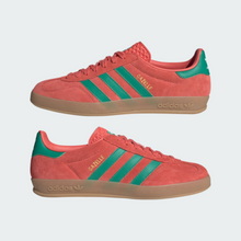 Load image into Gallery viewer, Adidas Gazelle - Red/Green

