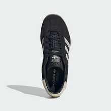 Load image into Gallery viewer, Adidas Gazelle - Core Black/White
