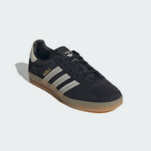 Load image into Gallery viewer, Adidas Gazelle - Core Black/White
