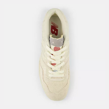 Load image into Gallery viewer, New Balance 550 - Linen
