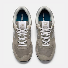 Load image into Gallery viewer, New Balance 574 Core - Grey
