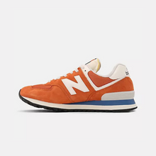 Load image into Gallery viewer, New Balance 574 - Orange
