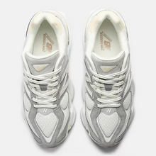 Load image into Gallery viewer, New Balance 9060 - Slate Grey
