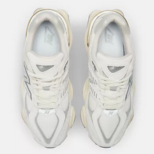 Load image into Gallery viewer, New Balance 9060 - White/Silver
