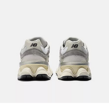 Load image into Gallery viewer, New Balance 14060 - Grey Raincloud
