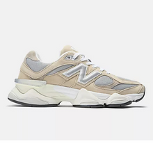 Load image into Gallery viewer, New Balance 9060 - Beige
