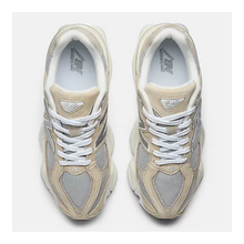 Load image into Gallery viewer, New Balance 9060 - Beige
