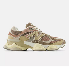 Load image into Gallery viewer, New Balance 9060 - Mushroom
