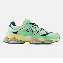 Load image into Gallery viewer, New Balance 9060 - Light Green
