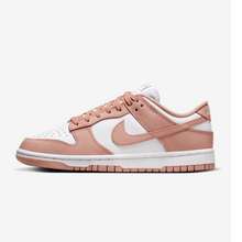 Load image into Gallery viewer, Dunk Low Pink/White
