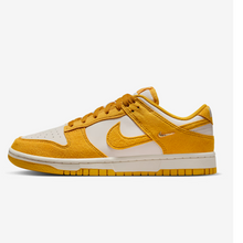 Load image into Gallery viewer, Dunk Low Yellow Swirl
