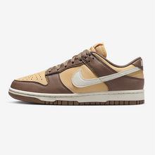 Load image into Gallery viewer, Dunk Low Brown/Yellow
