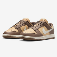 Load image into Gallery viewer, Dunk Low Brown/Yellow
