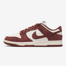 Load image into Gallery viewer, Dunk Low Burgundy
