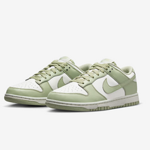 Load image into Gallery viewer, Dunk Low Light Green

