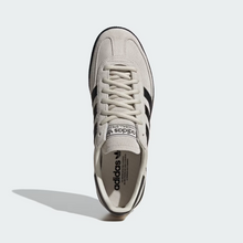 Load image into Gallery viewer, Adidas Spezial - Beige/Black
