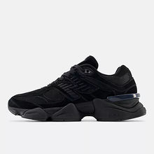 Load image into Gallery viewer, New Balance 9060 - Black
